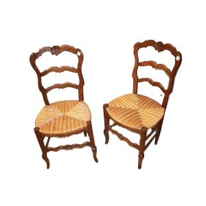 Suite de 6 chaises françaises style Provençal en chêne, fin XIXe siècle