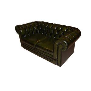 Beau Canapé Chesterfield Ancien De 1950 2 Places En Cuir Vert