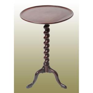 Small English Circular Table From The 1800s In Mahogany