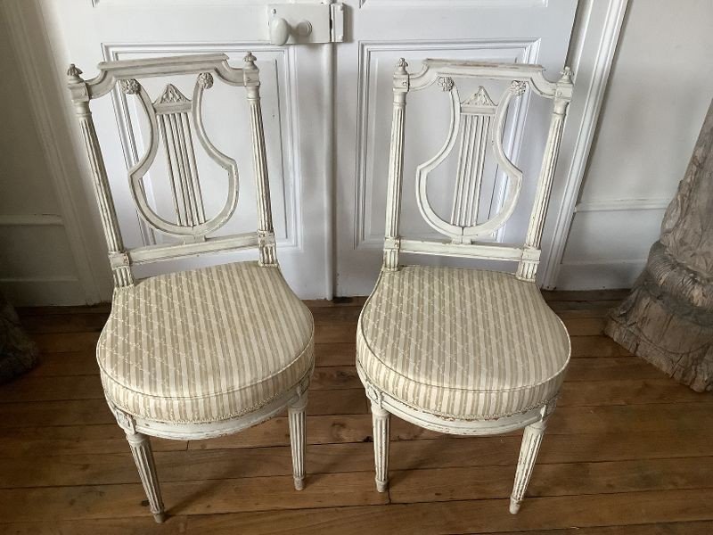 Paire De Chaises Dossier Lyre d'époque Louis XVI  Estampillée David