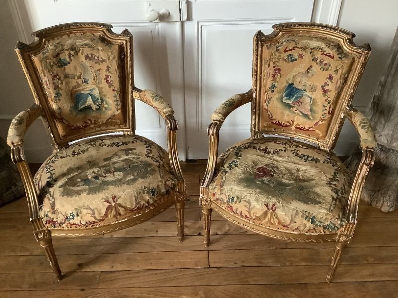 Suite Of Four Louis XVI Period Armchairs-photo-4