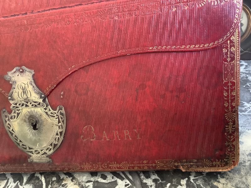 Red Morocco Wallet-photo-4