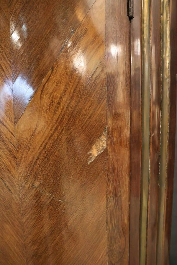 High Corner Cabinet, 18th Century-photo-1