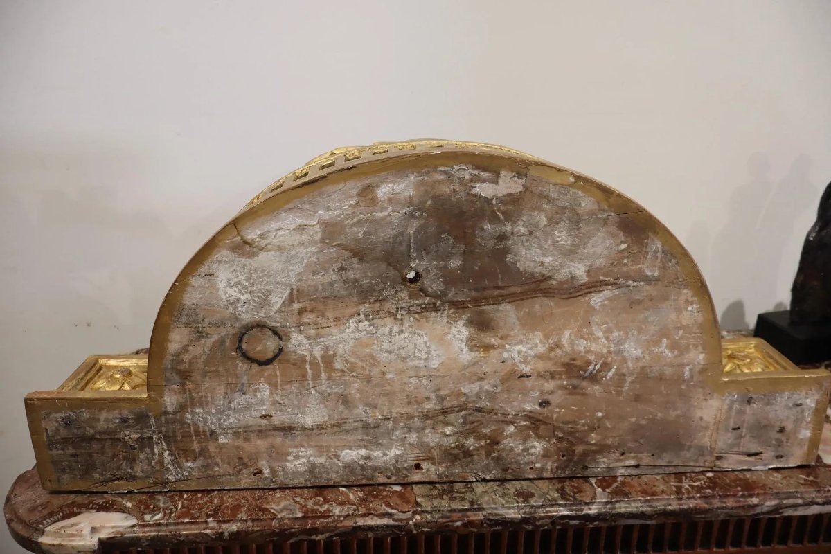 18th Century Half-moon Wall Bracket-photo-3