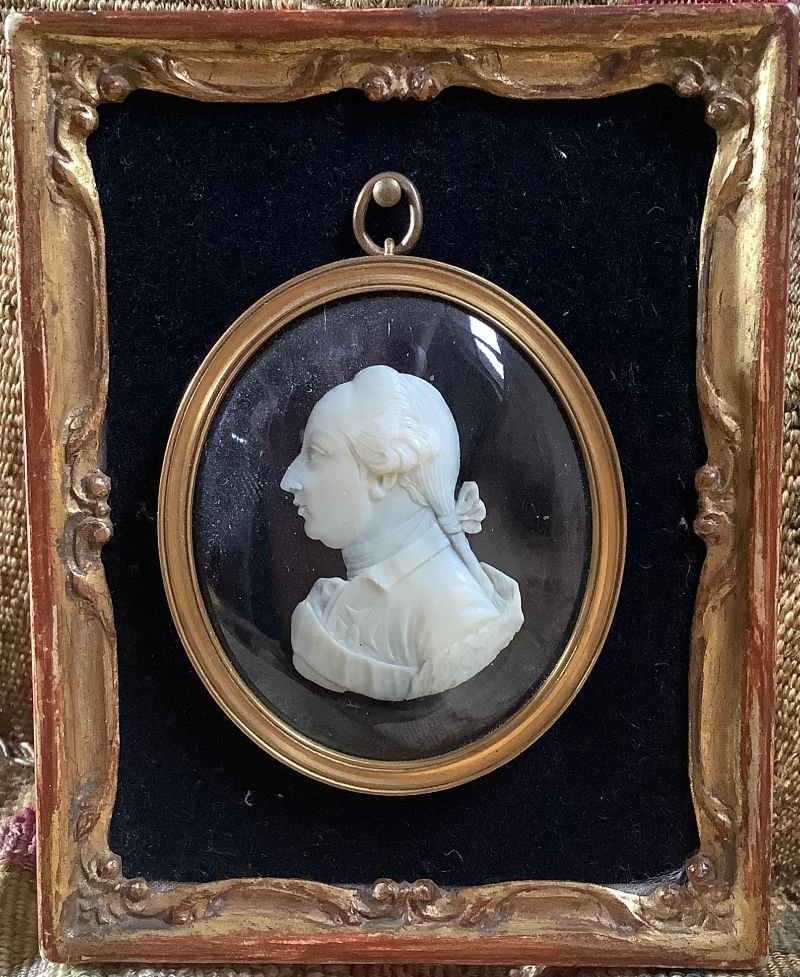 MINIATURE  EN IVOIRE DU ROI LOUIS XVI-photo-4