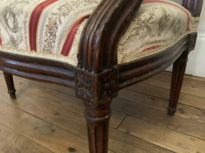 Fauteuil d'époque LOUIS XVI  Estampillé JAVOY-photo-1