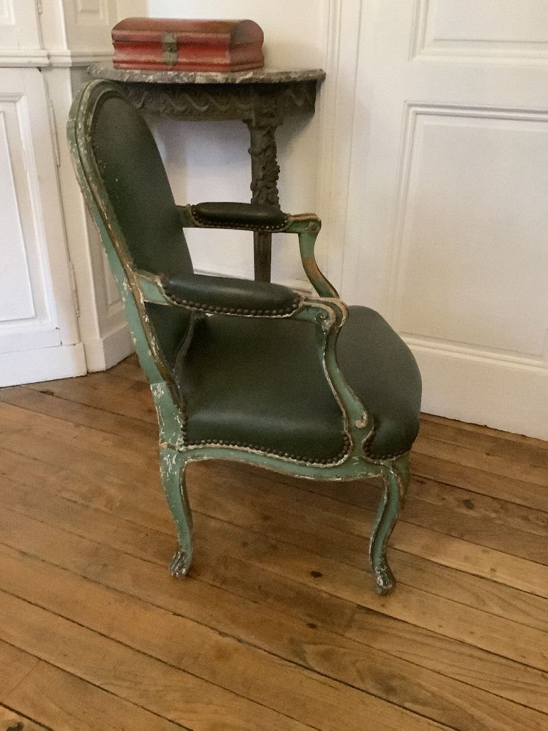 Fauteuil à dossier plat d'Epoque LOUIS XV estampillé REUZE-photo-3