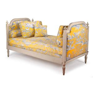 Louis XVI Period 18th Century Daybed
