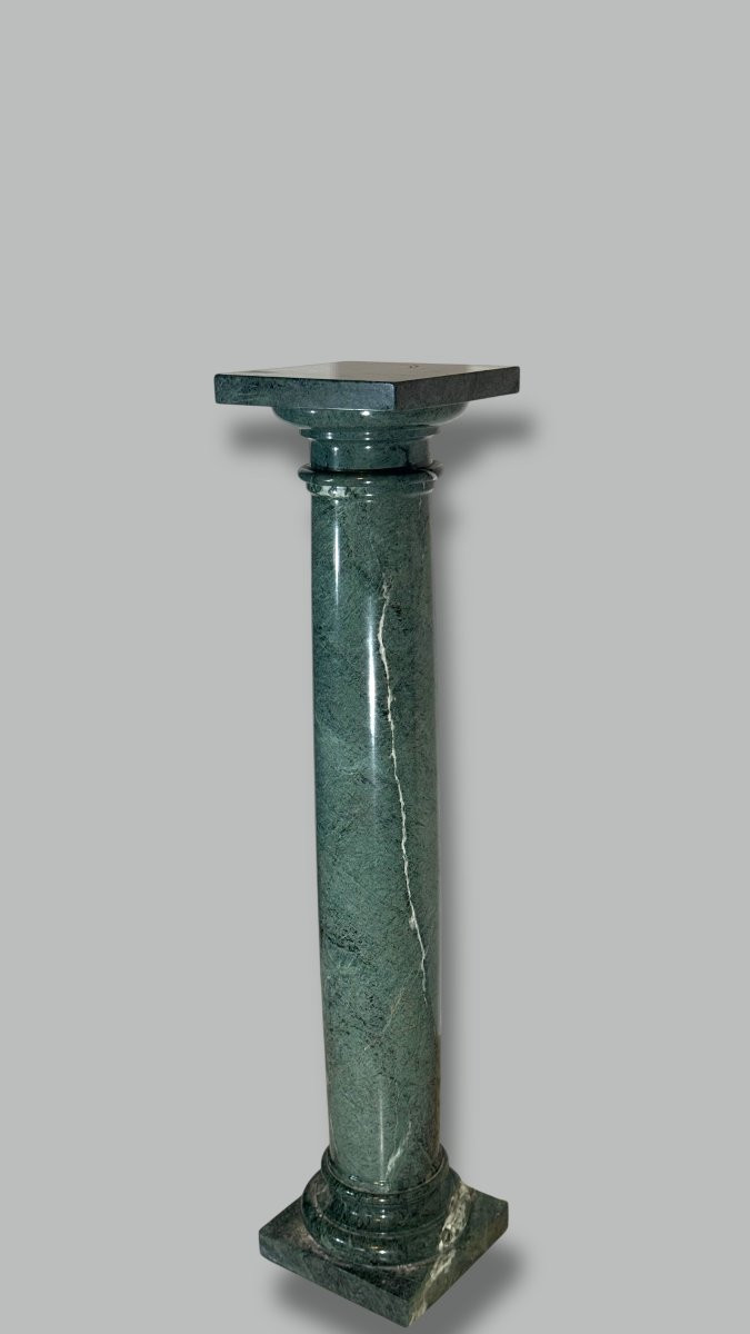 Colonne en marbre vert des Alpes-photo-2