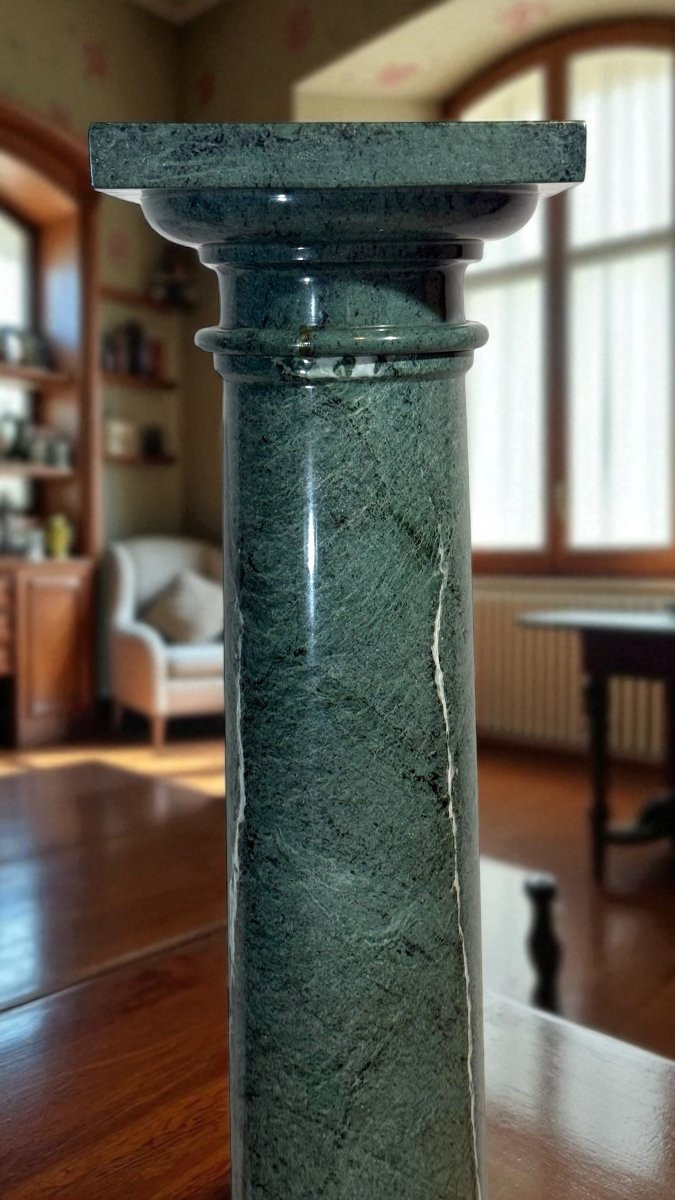 Colonne en marbre vert des Alpes-photo-3