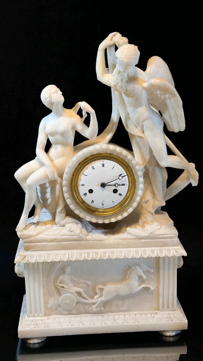 Horloge Néoclassique ornée de Sculptures Mythologiques en Marbre Carrara -photo-5