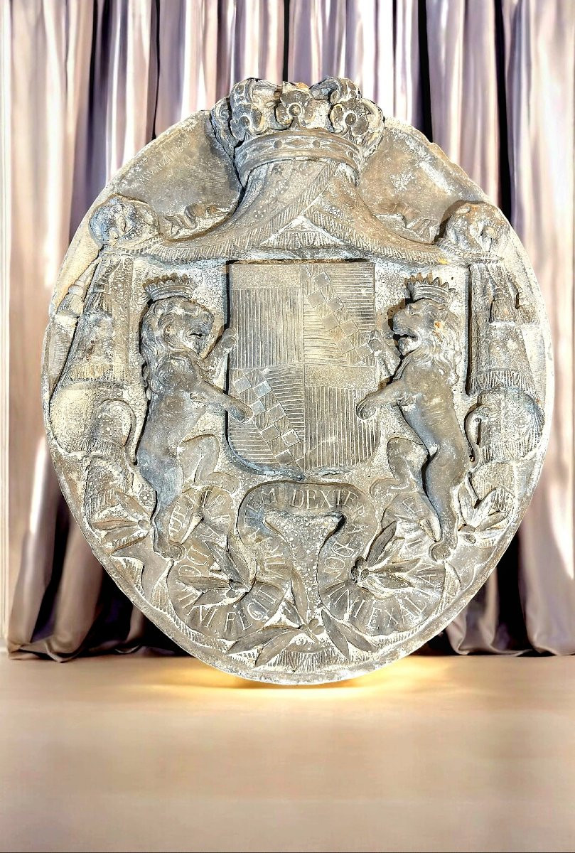 Coat Of Arms Of The Ventimiglia Princes, Carrara Marble -photo-1