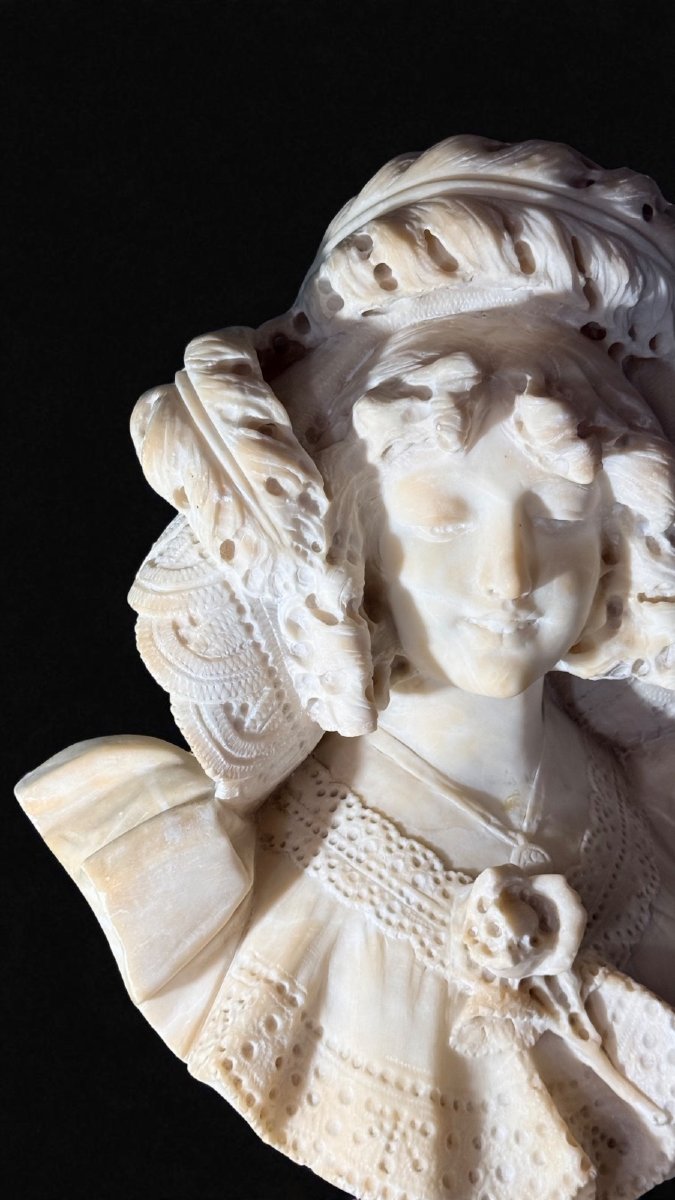 Bust Young Lady Smiling, With A Flowers And Big Hat, Marble-photo-7