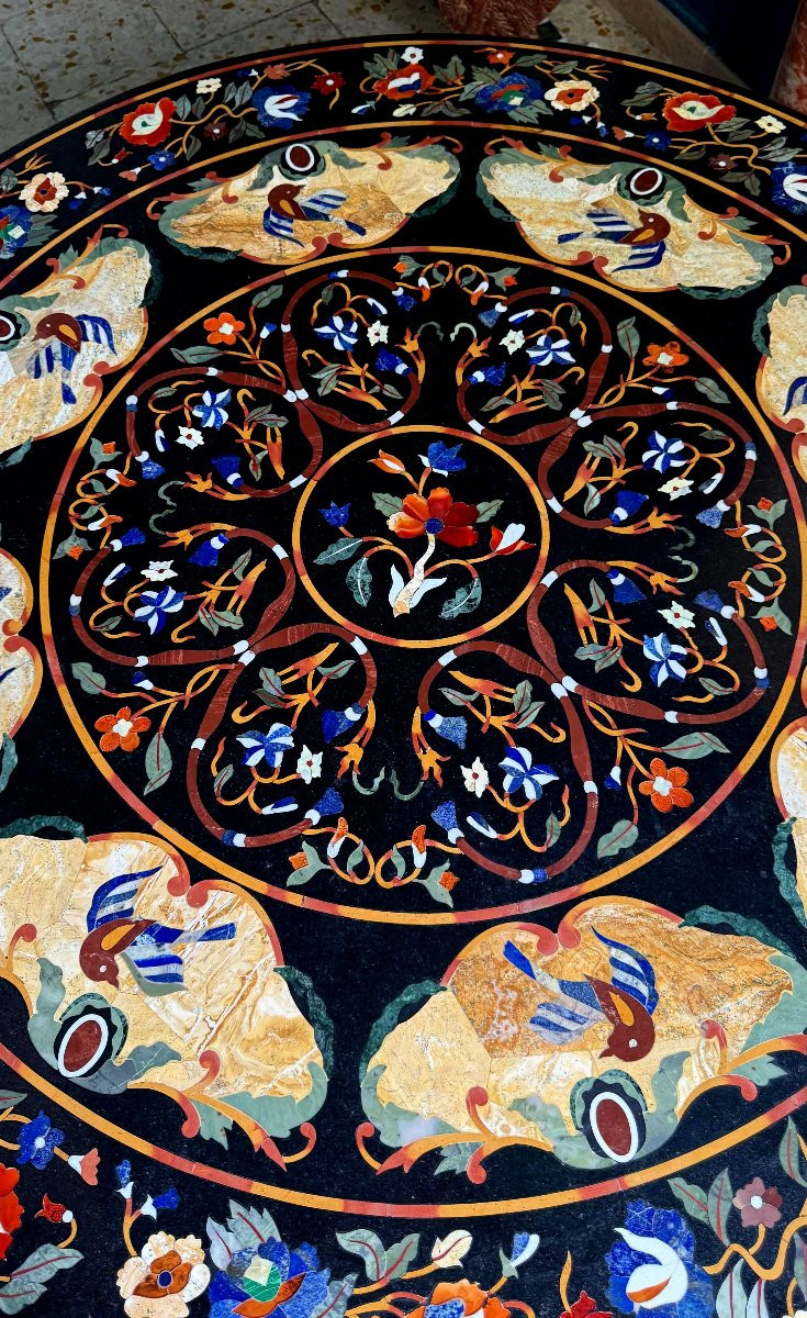 Table With Floral Inlays In Marble -photo-3