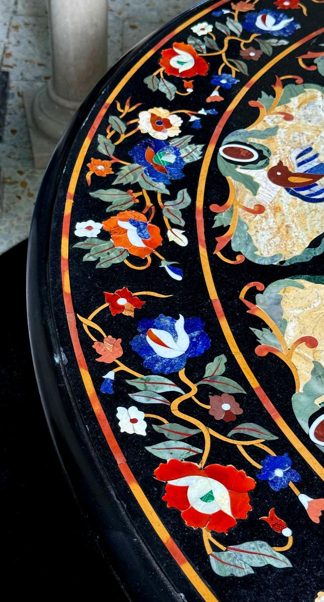 Table With Floral Inlays In Marble -photo-4