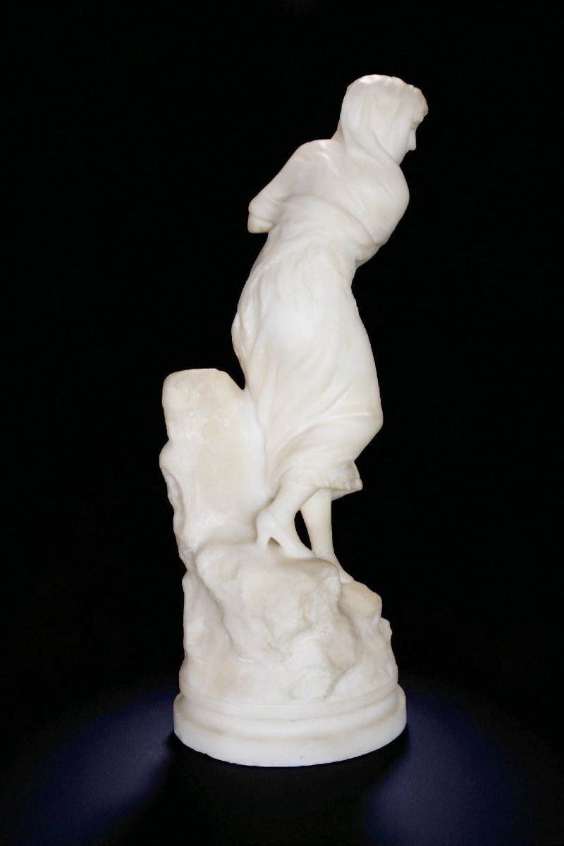 Statue Young Peasant Woman Smiling, Carrara Marble -photo-3