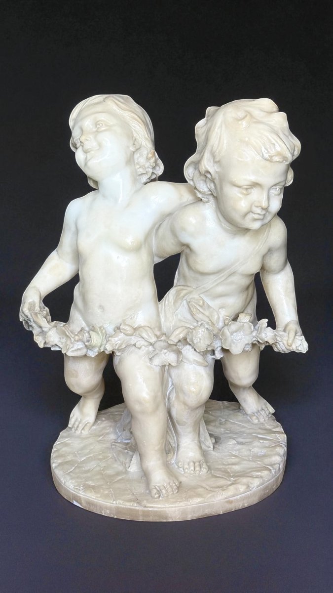 Statue Two Cherubs Holding A Garland Full Of Flowers, Auguste Moreau (1834-1917), Carrara Marbl-photo-2