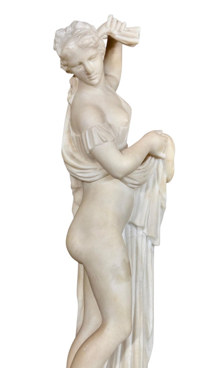 Statue représentant une Vénus Callipyge Carrara Marbre-photo-5