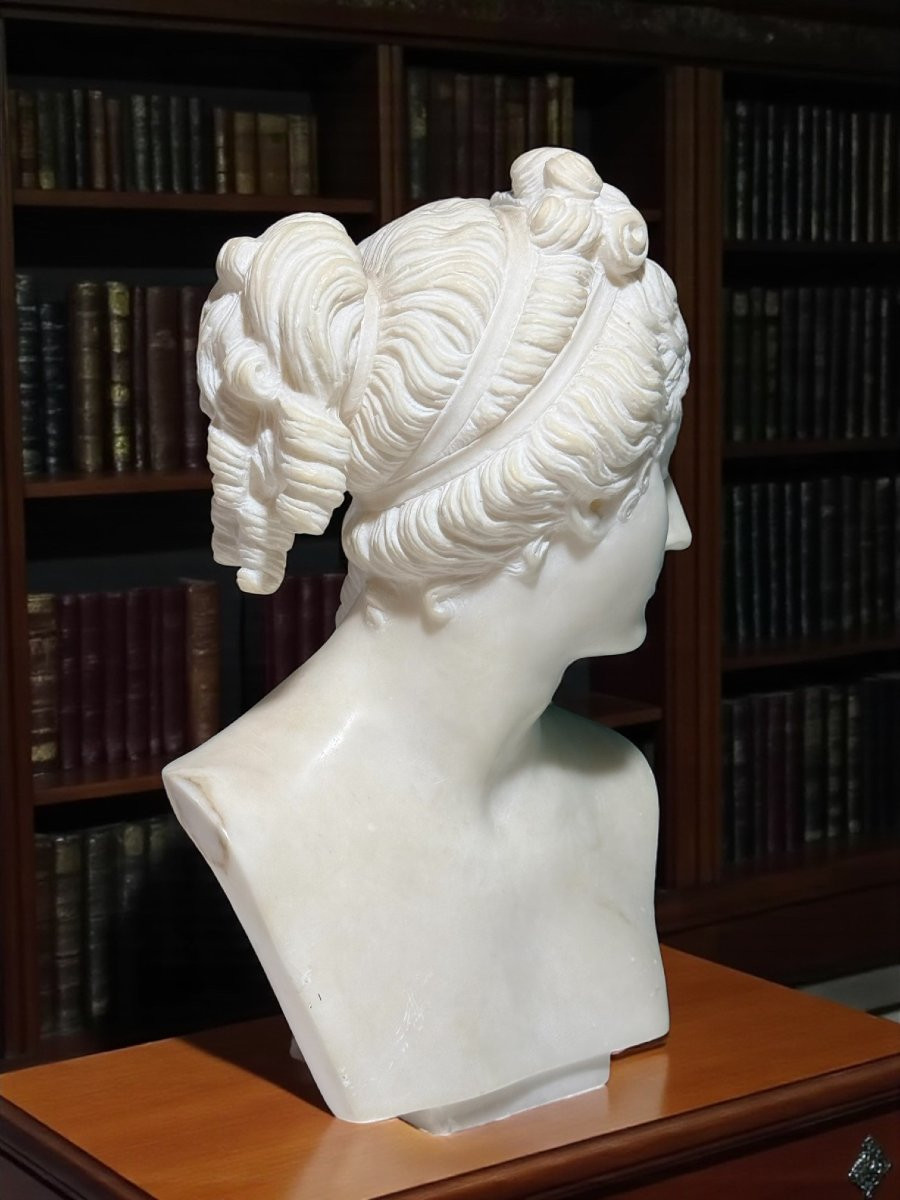 Bust Depicting Venus Italica Based On The Model By Antonio Canova, Carrara Marble -photo-4