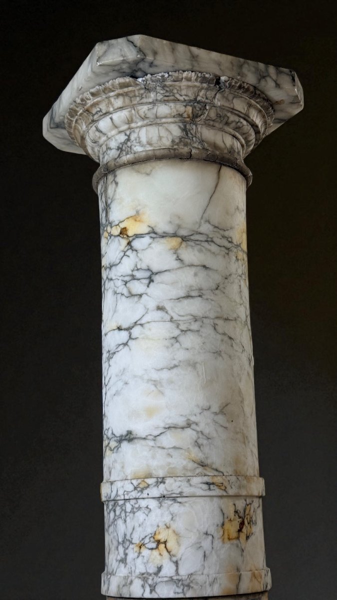 Capital In Arabescato Marble -photo-5