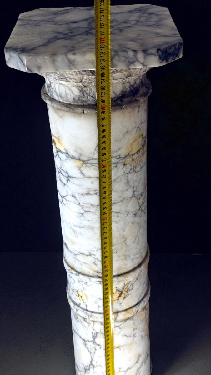Capital In Arabescato Marble -photo-6