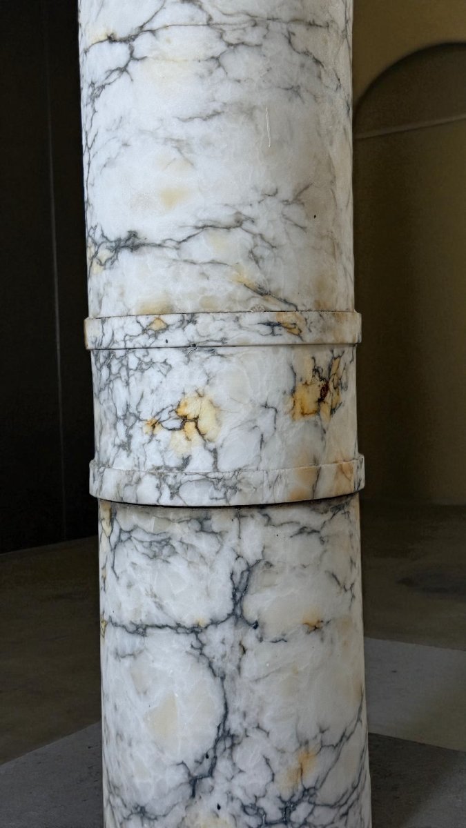 Capital In Arabescato Marble -photo-7