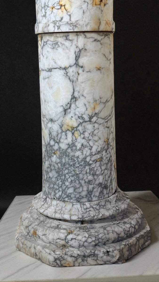 Capital In Arabescato Marble -photo-8