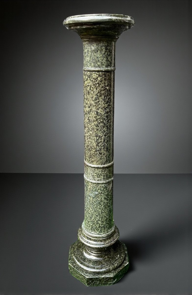 Column/capital In Green Alpi Marble -photo-5