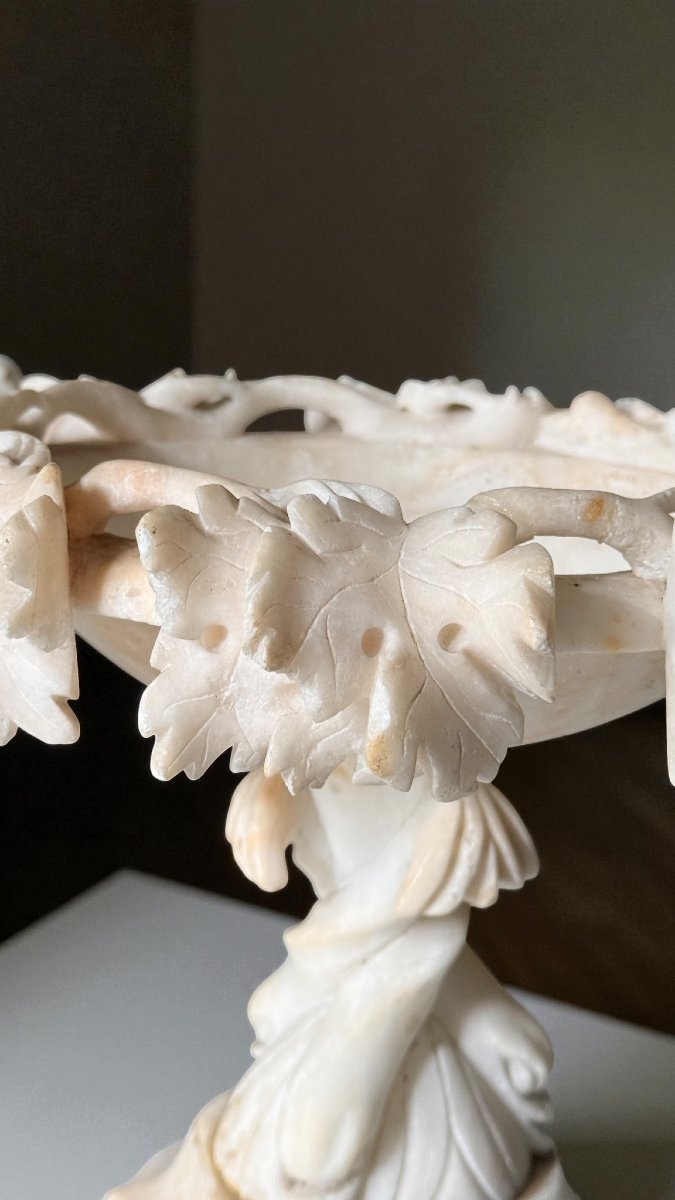 Paid Of Vases Sculpted , Marble -photo-3