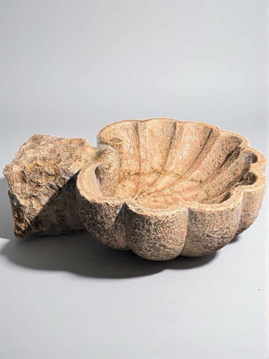 Vase coquillage/Bénitier antique, une œuvre d'art sculptée à la main, Marbre Rouge Verona -photo-2