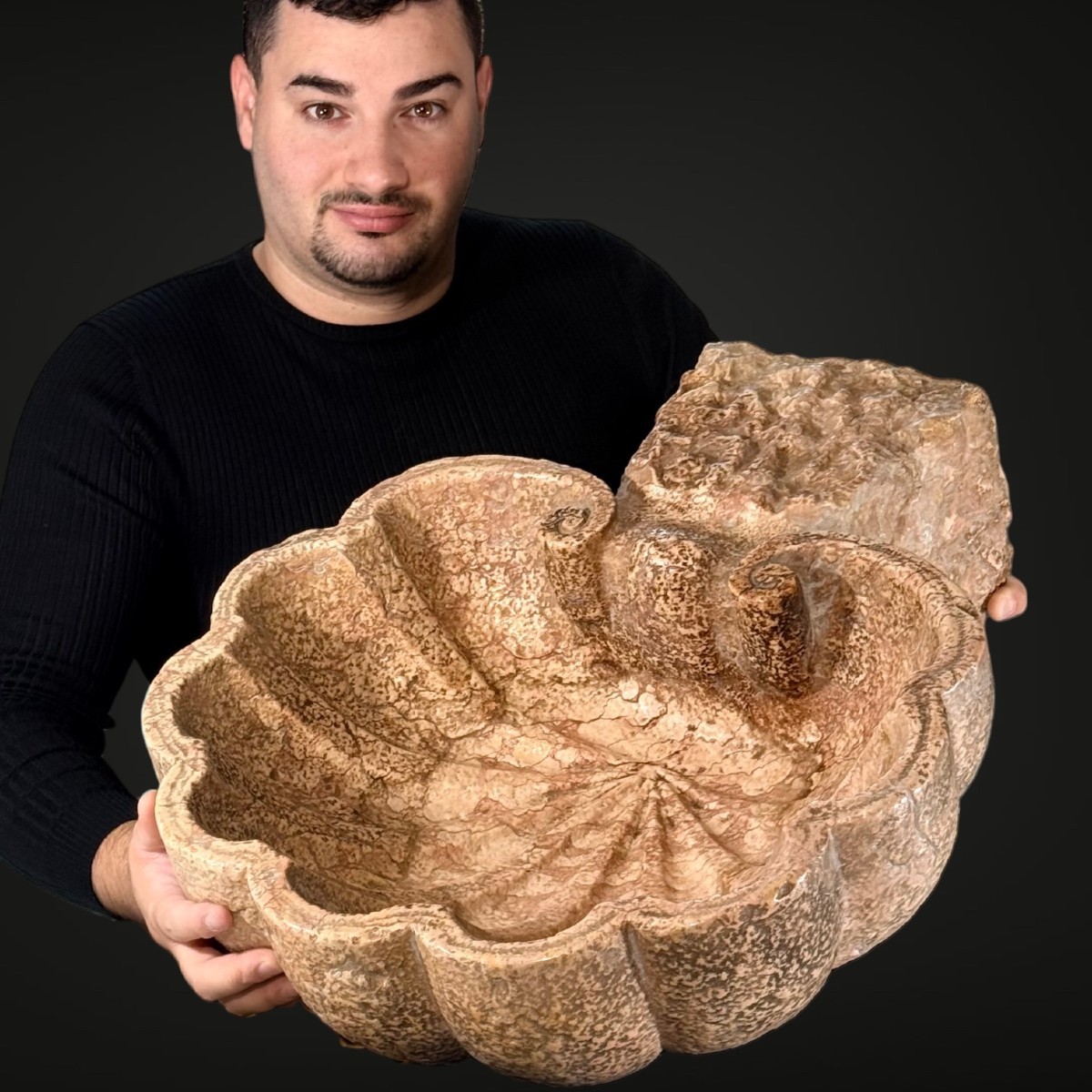 Vase coquillage/Bénitier antique, une œuvre d'art sculptée à la main, Marbre Rouge Verona -photo-8