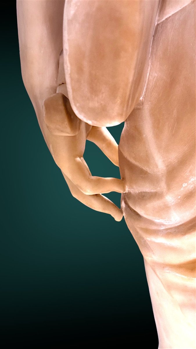 Statue Aphrodite Guerrière détails en feuille d'or 24 carats Marbre Carrara,  Frilli -photo-7