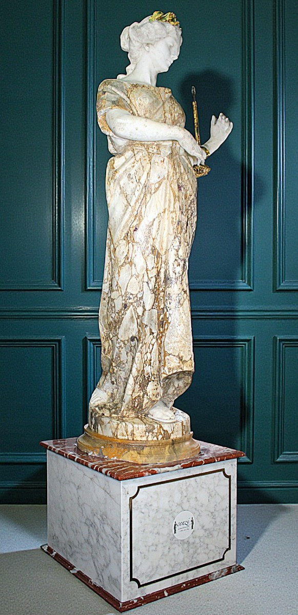 Statue Ebe, Greek Goddess In Marble
