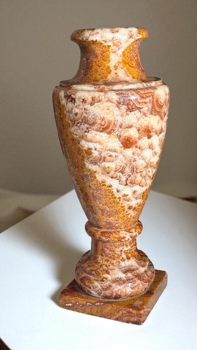 Vases en marbre rouge-photo-5