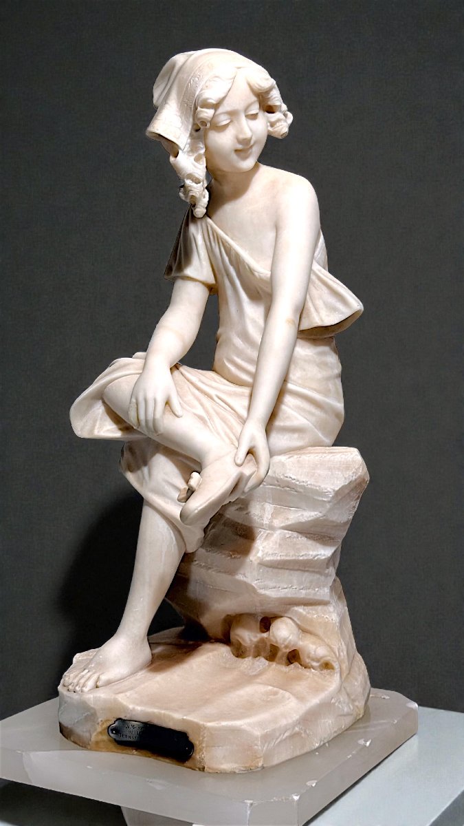 Statue jeune fille souriante Marbre-photo-2