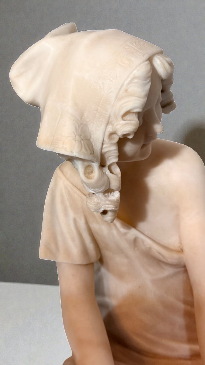 Statue jeune fille souriante Marbre-photo-2