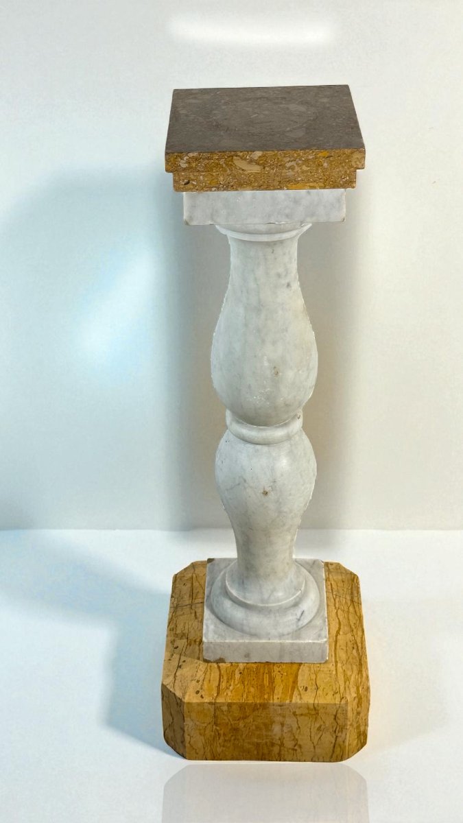 Colonne/Chapiteau architectural en Marbre blanc statuaire de Carrare et Marbre jaune-photo-3