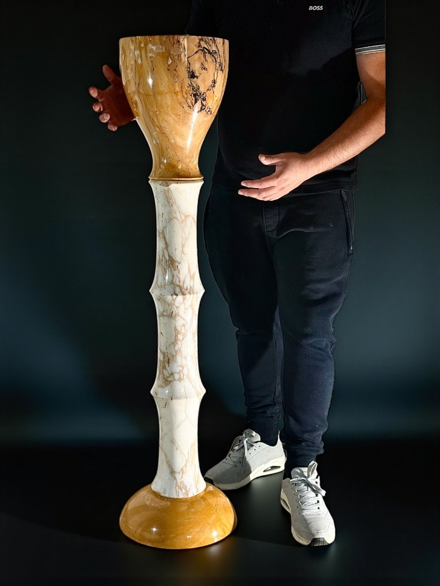 Column Design In Calacatta Gold Marble And Yellow Siena Marble -photo-2