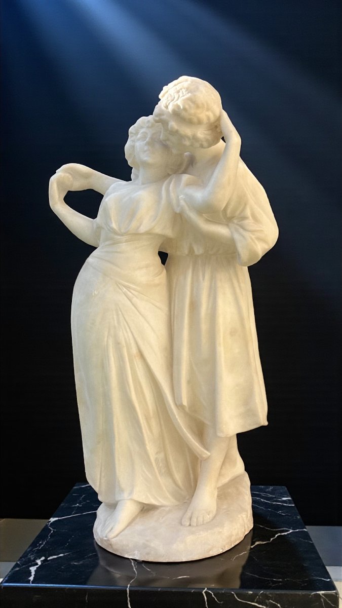 Groupe sculptural représentant deux enfants dansant Marbre-photo-2