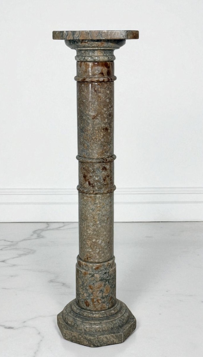 Colonne en Marbre Brecciato