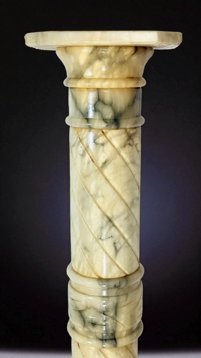Chapiteau en marbre jaune Arabescato-photo-3