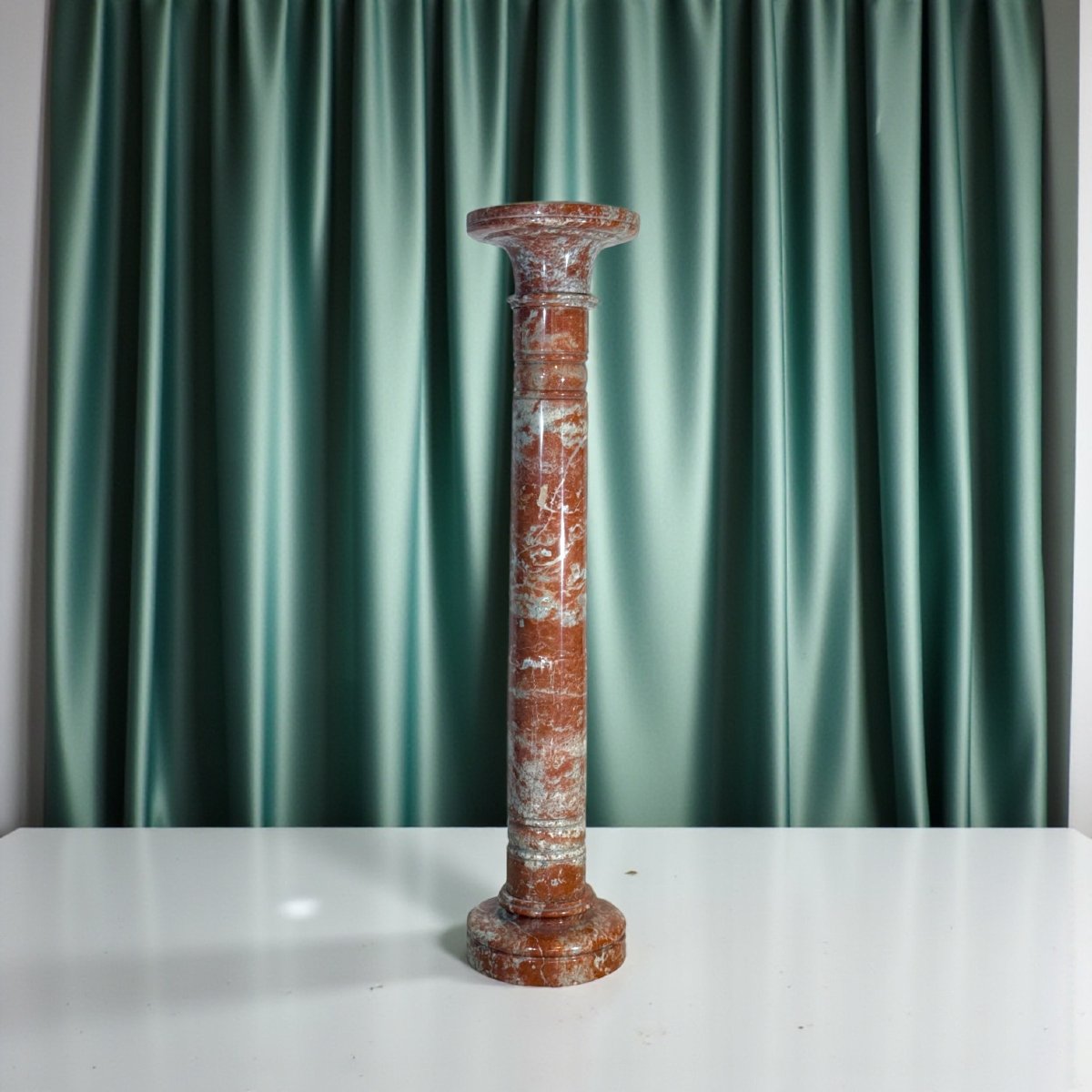 Colonne en marbre rouge-photo-4