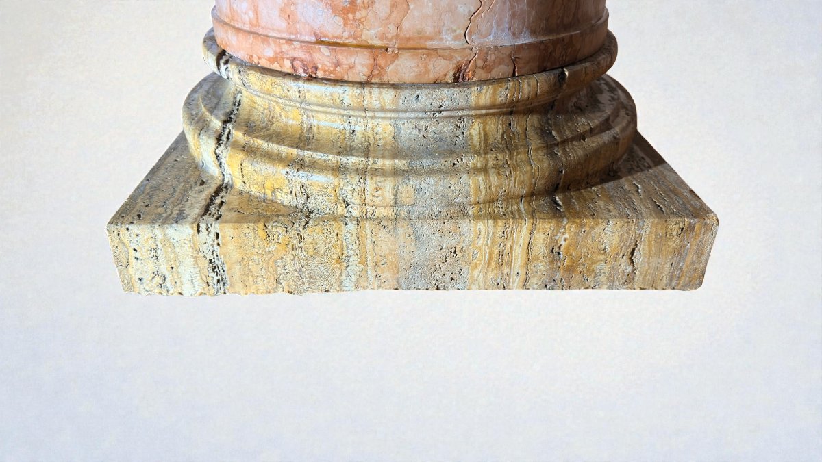 Pair Of Great Architectural Capitals/columns Sculpted Entirely By Hand In Red Verona Marble -photo-3