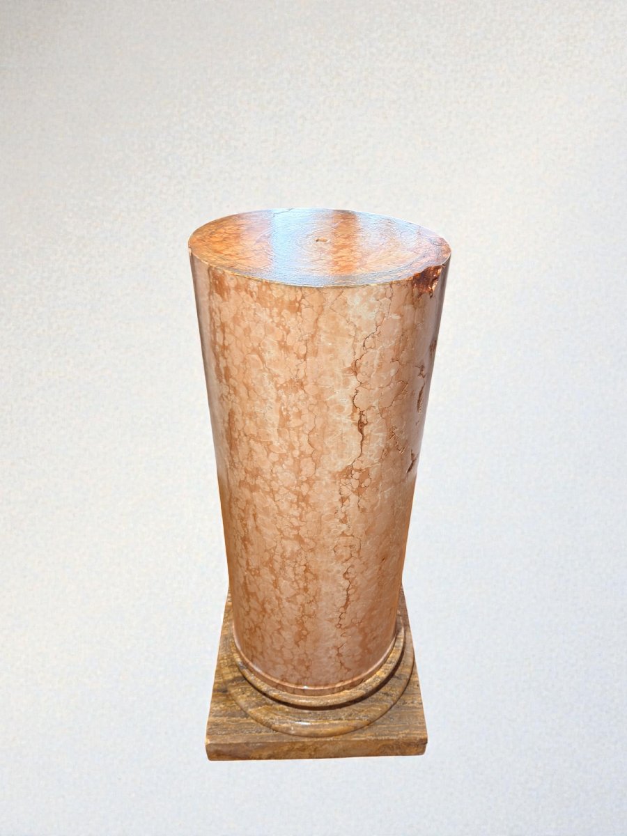 Pair Of Great Architectural Capitals/columns Sculpted Entirely By Hand In Red Verona Marble -photo-3