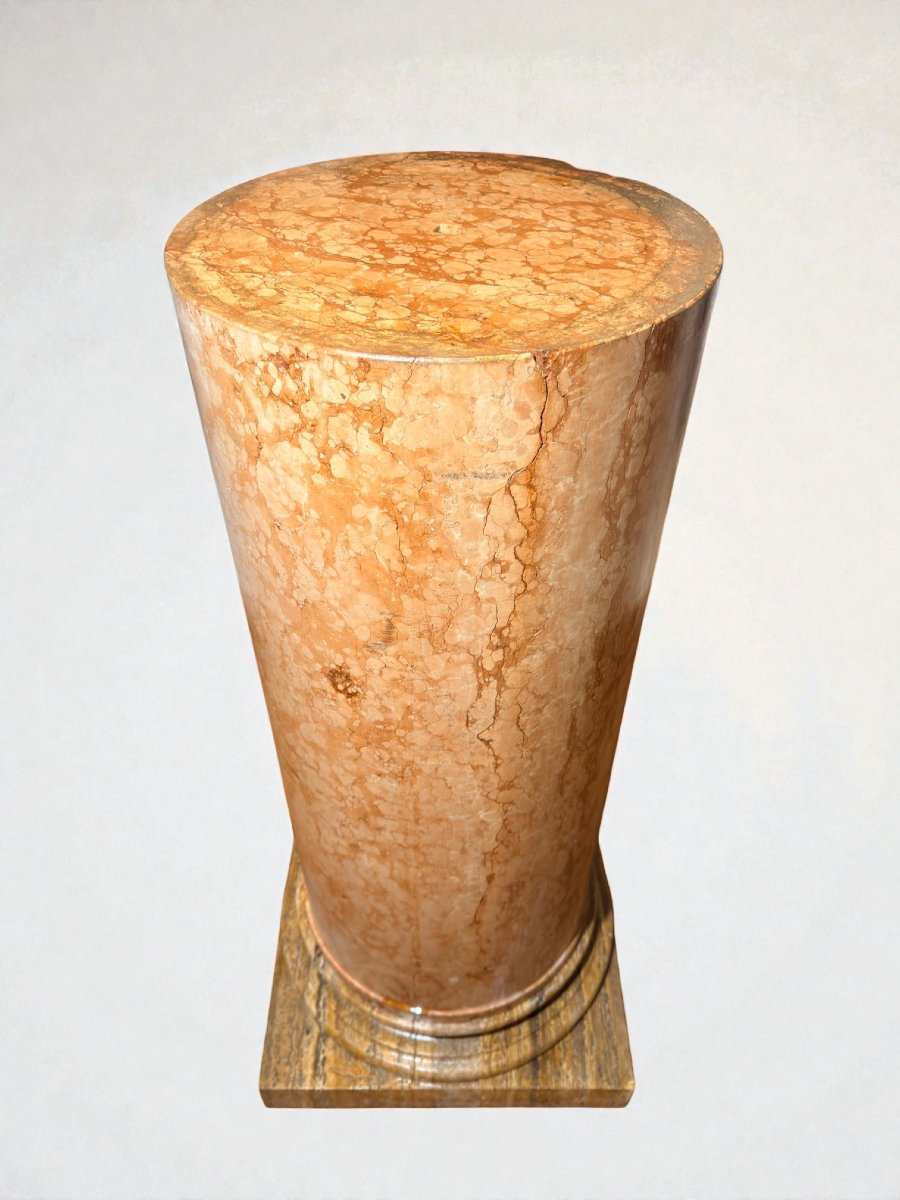 Pair Of Great Architectural Capitals/columns Sculpted Entirely By Hand In Red Verona Marble -photo-7