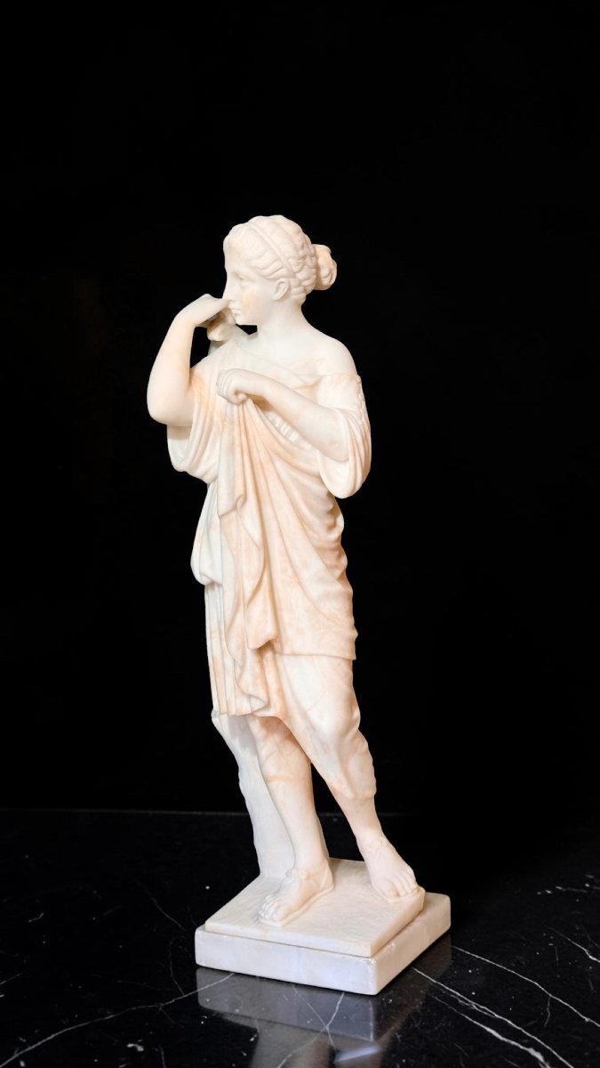 Statue représentant Diane de Gabi Mabre -photo-4