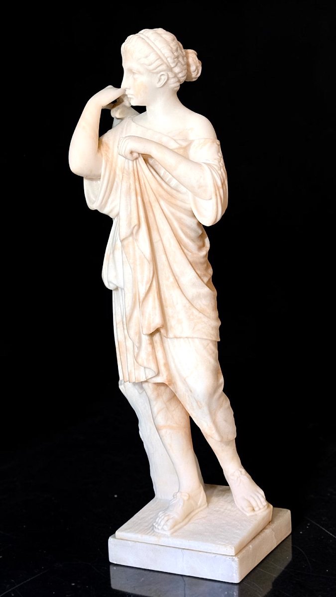 Statue représentant Diane de Gabi Mabre -photo-3