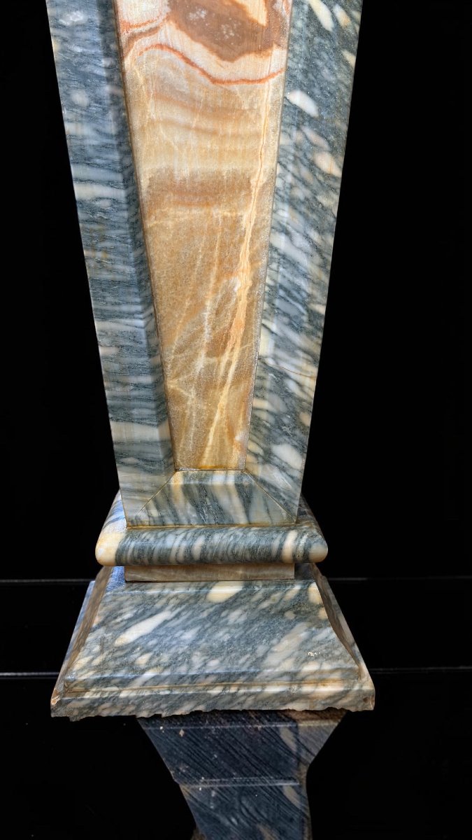 Column/capital Made Of Rare Marble -photo-1