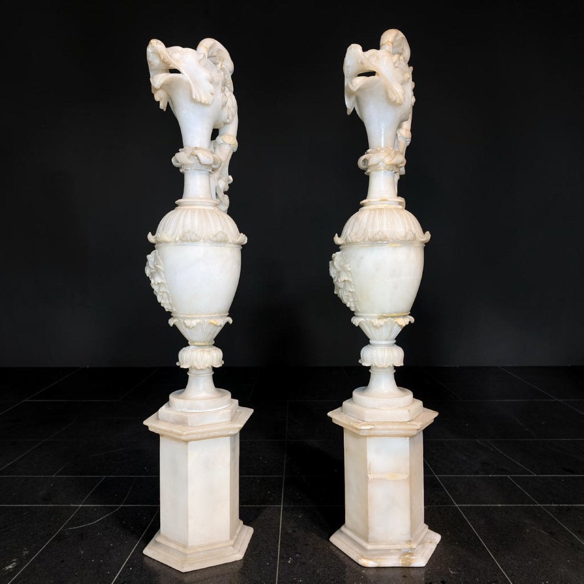 Monumental Pair Of Marble Amphorae/vases With Masks -photo-4