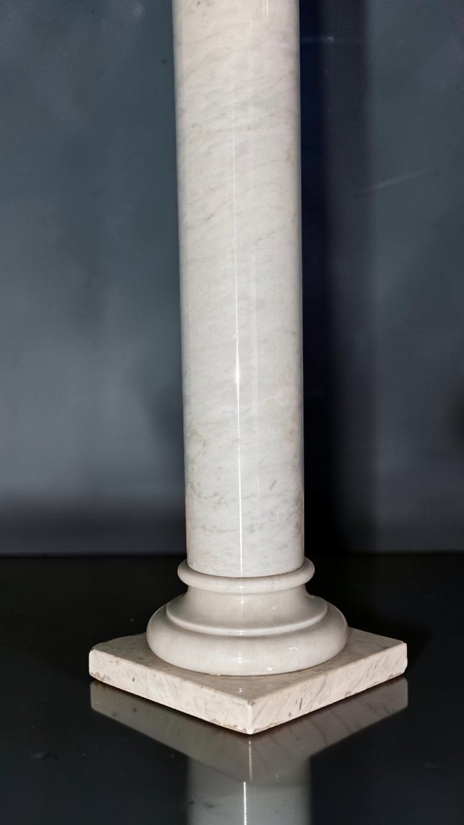 Chapiteau/Colonne en Marbre Blanc de Carrare-photo-1